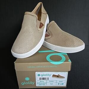 Glolily Ava-Breeze, Perf, Taupe‎ Slip On Shoes Woman’s Size 8.5 - NEW/WD